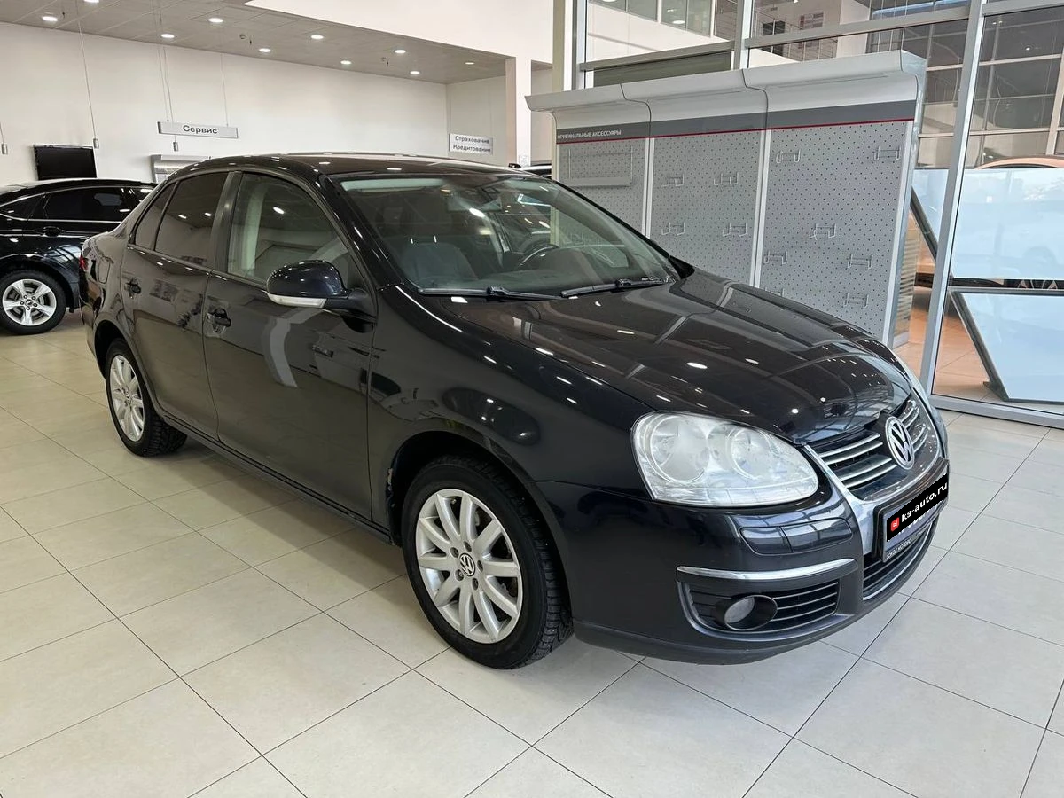Volkswagen Jetta, 2010г, передний привод, механика