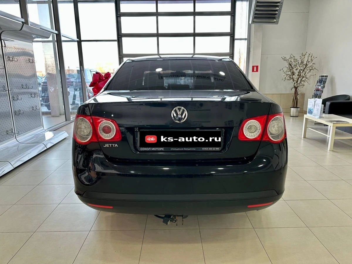 Volkswagen Jetta, 2010г, передний привод, механика