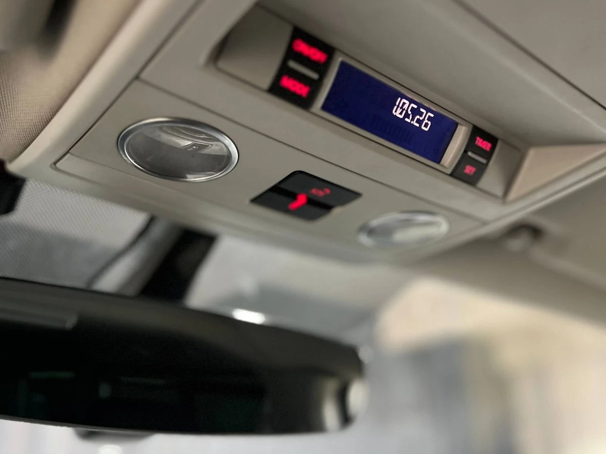 Volkswagen Multivan, 2017г, передний привод, робот