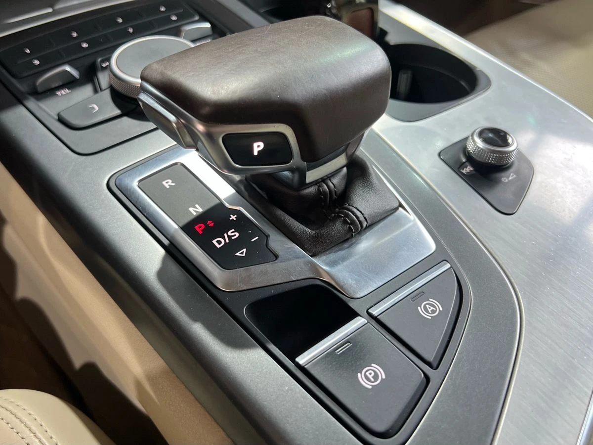 Audi Q7, 2016г, полный привод, автомат