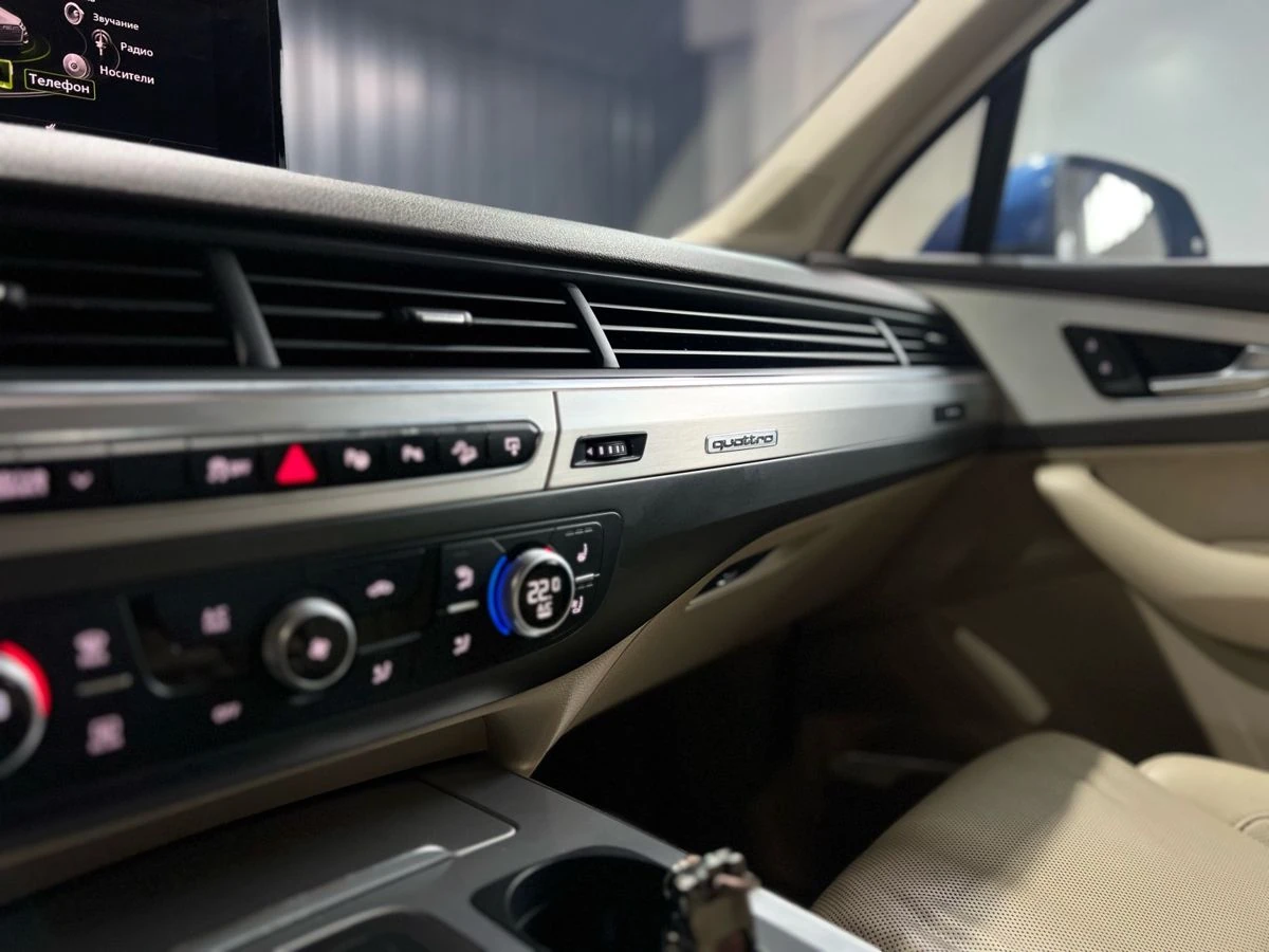 Audi Q7, 2016г, полный привод, автомат