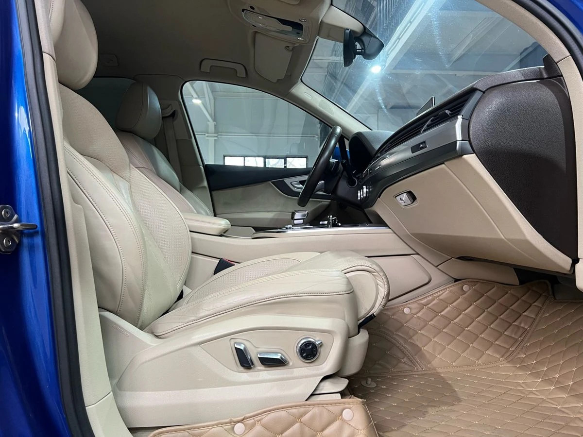 Audi Q7, 2016г, полный привод, автомат