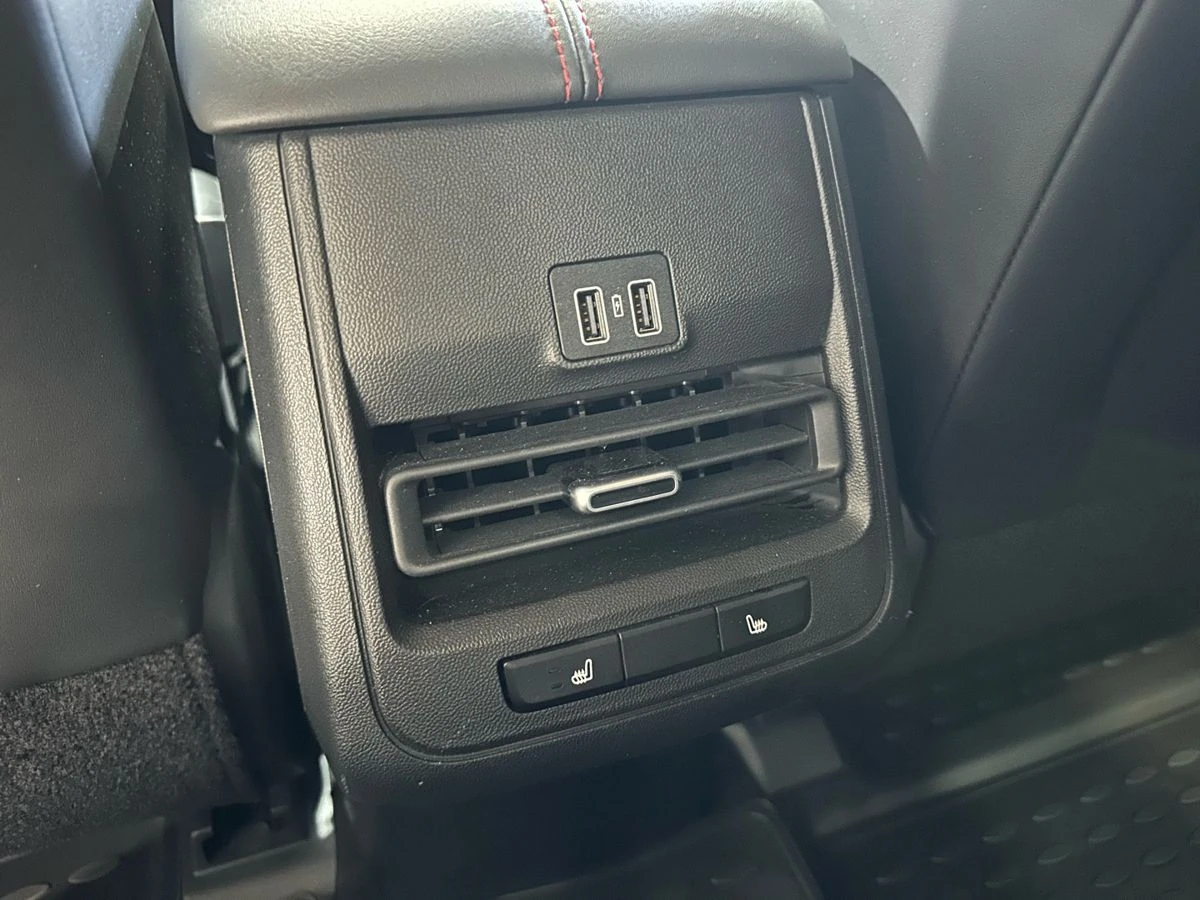 Changan , 2023г., передний привод, робот