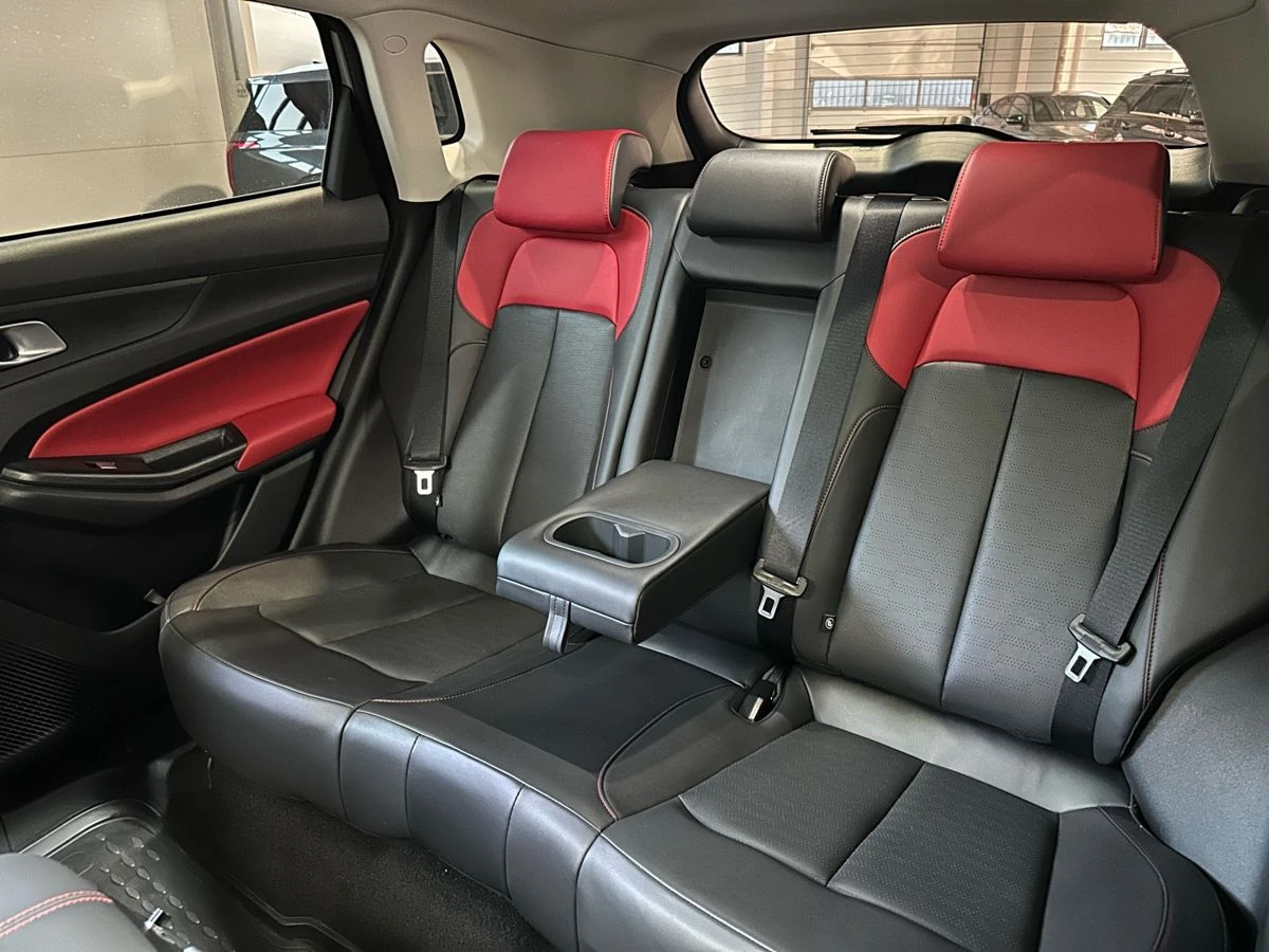 Changan , 2023г., передний привод, робот