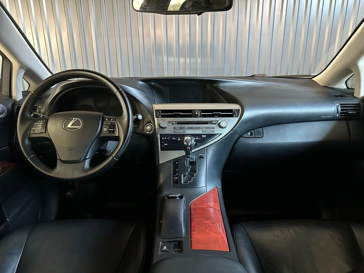 Lexus RX, 2012г, передний привод, автомат