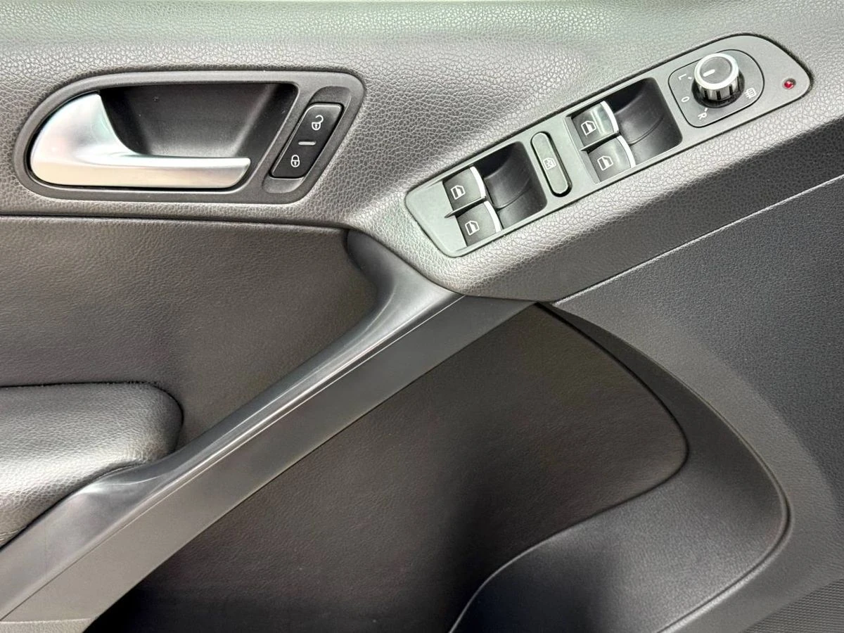 Volkswagen Tiguan, 2013г, полный привод, автомат