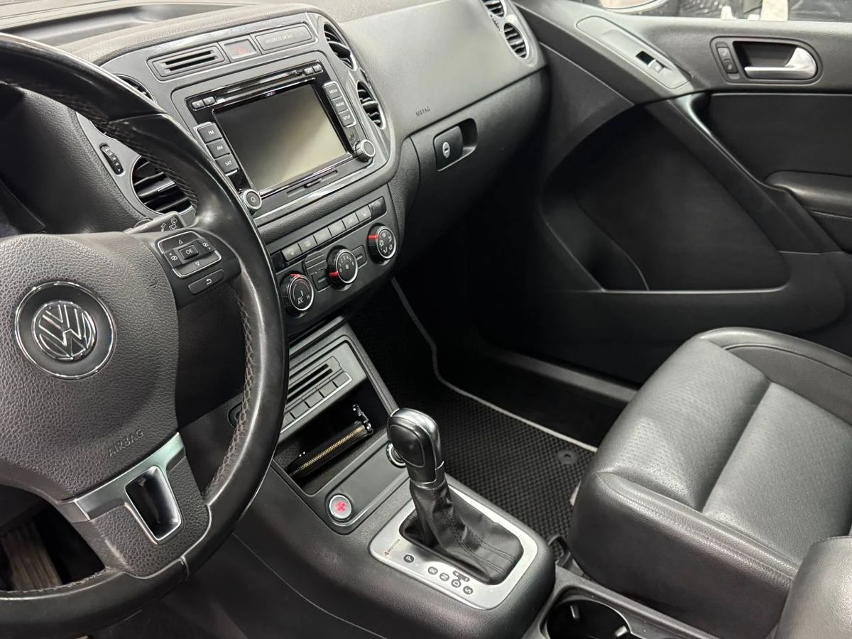 Volkswagen Tiguan, 2013г, полный привод, автомат