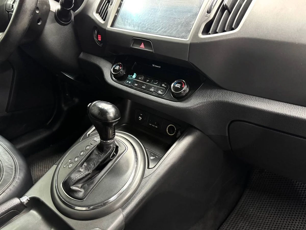 Kia Sportage, 2012г, полный привод, автомат