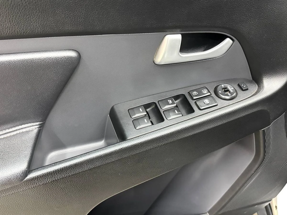 Kia Sportage, 2012г, полный привод, автомат