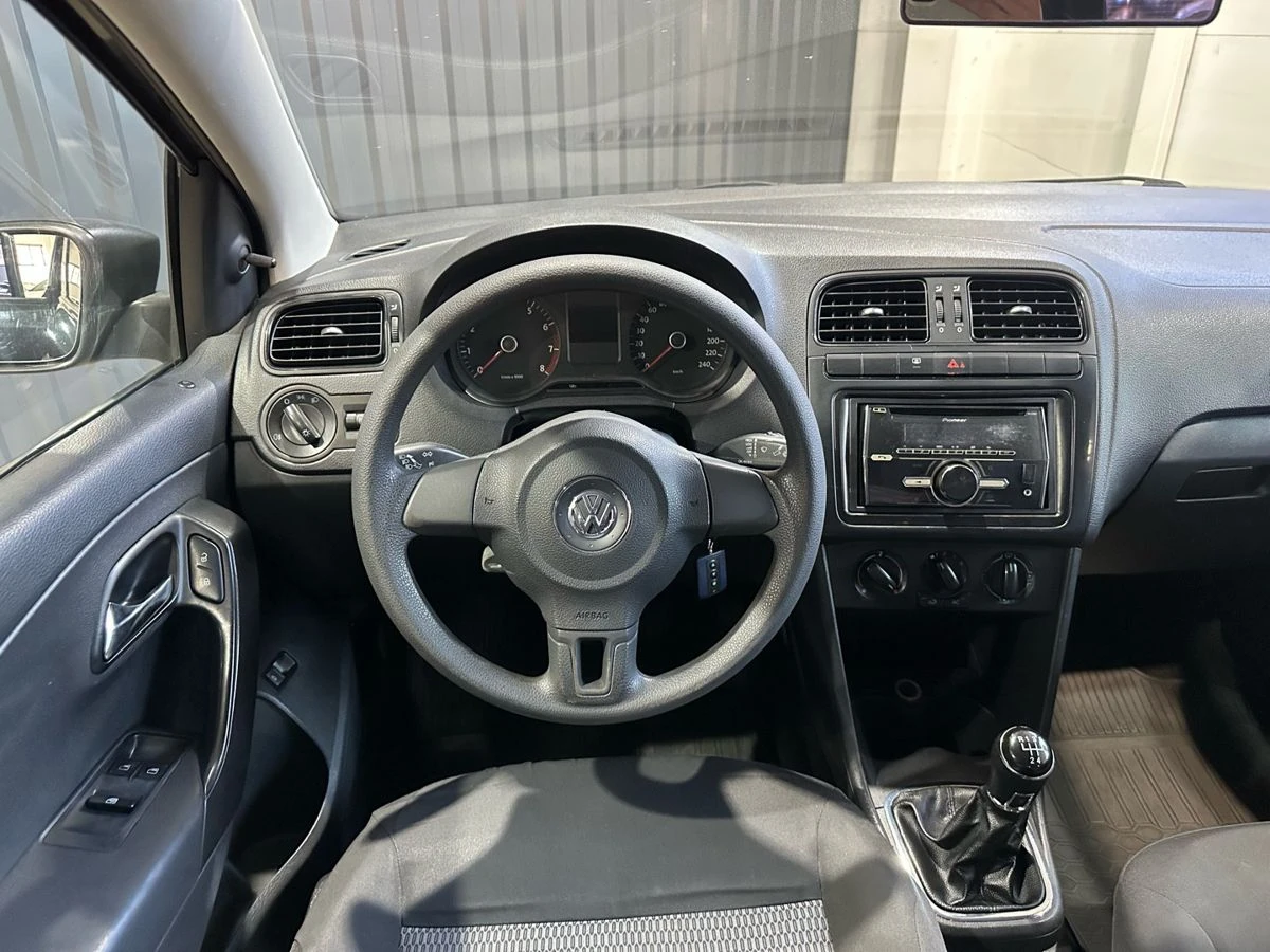 Volkswagen Polo, 2013г, передний привод, механика