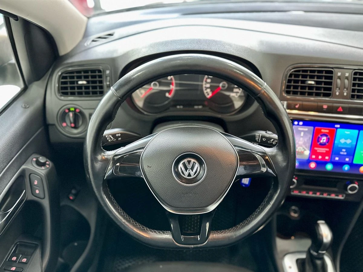 Volkswagen Polo, 2016г, передний привод, автомат