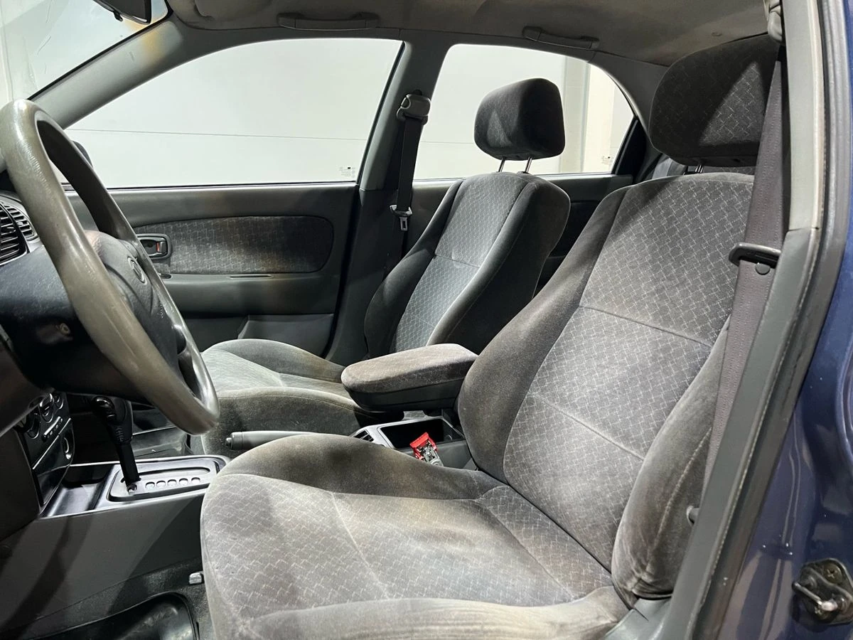 Kia Spectra, 2003г, передний привод, автомат