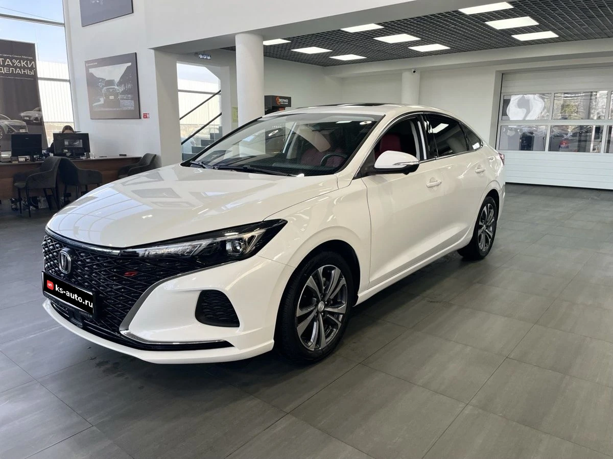 Changan Eado Plus, 2023г, передний привод, робот