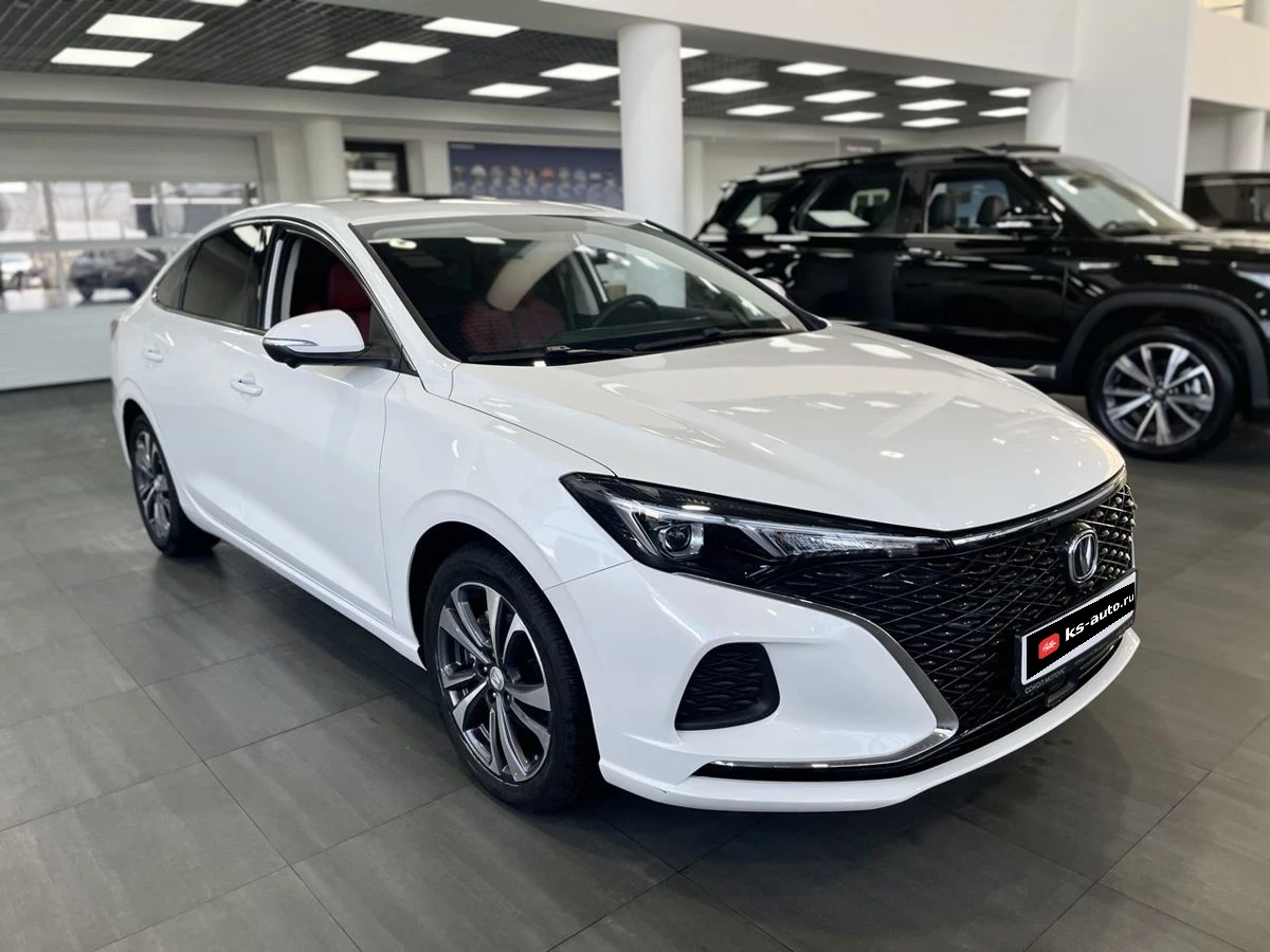 Changan Eado Plus, 2023г, передний привод, робот