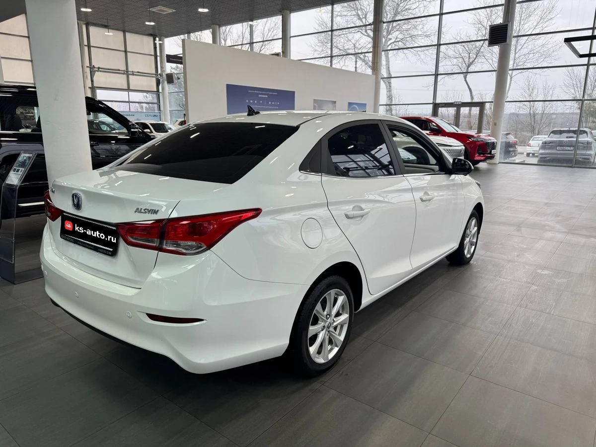Changan Alsvin, 2023г, передний привод, робот