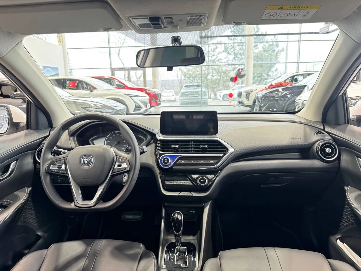 Changan Alsvin, 2023г, передний привод, робот