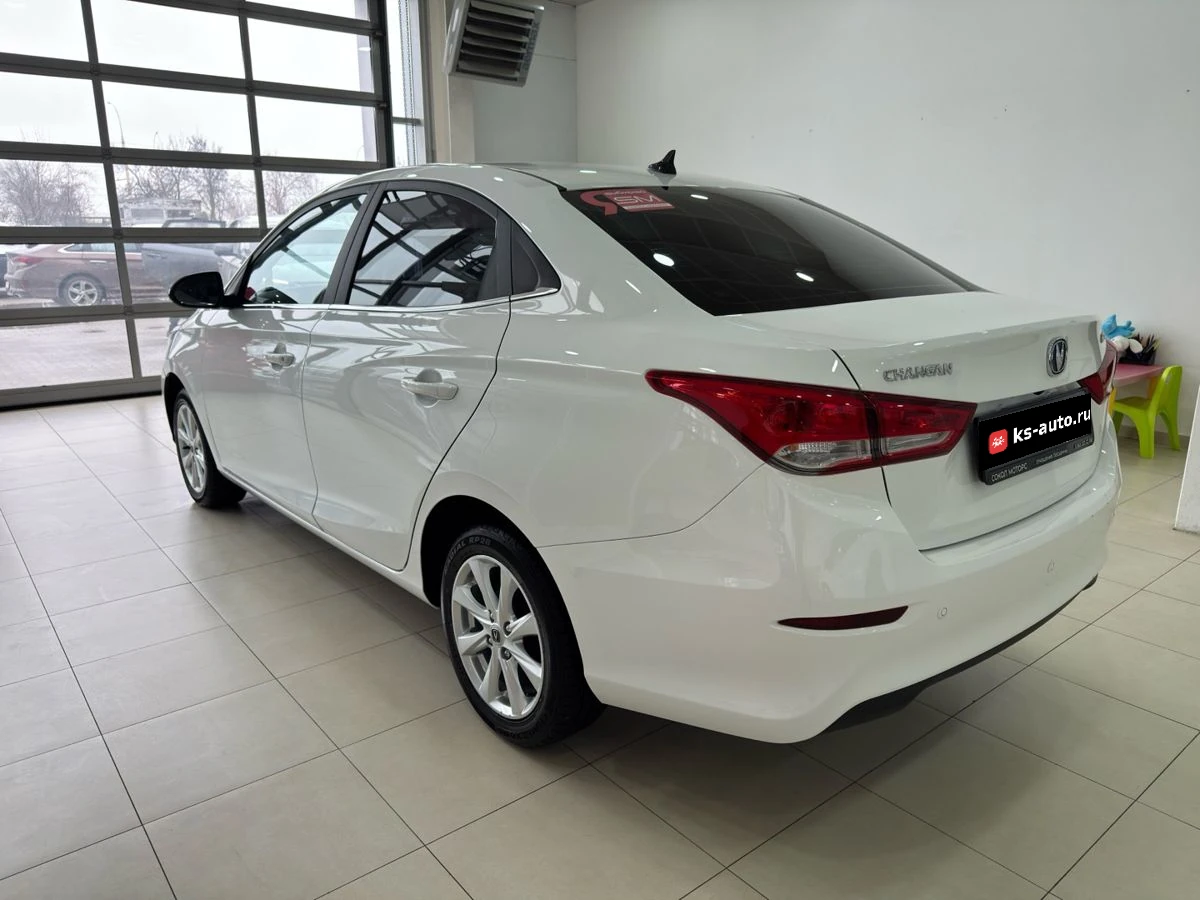 Changan Alsvin, 2023г, передний привод, робот