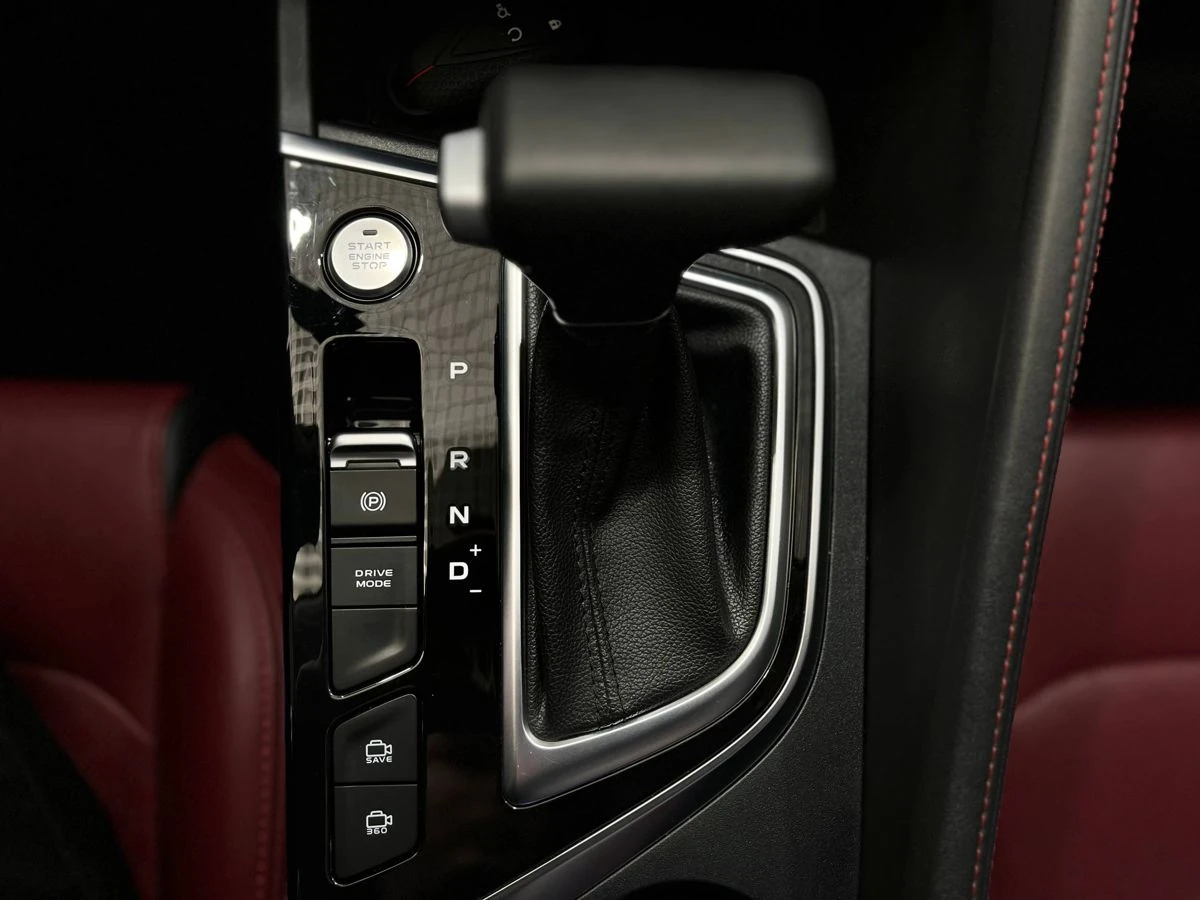 Changan Eado Plus, 2024г, передний привод, робот