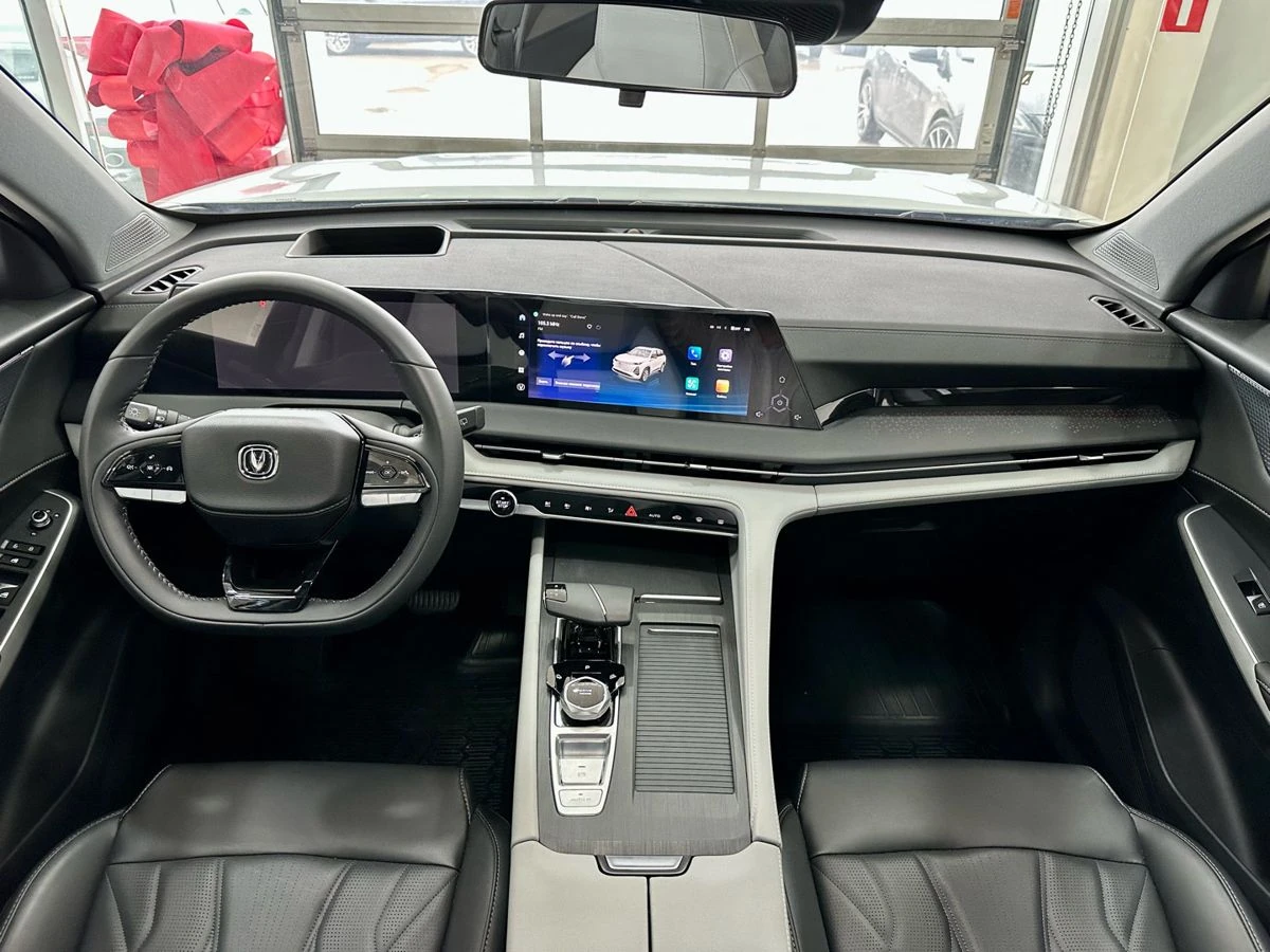 Changan , 2024г., передний привод, автомат