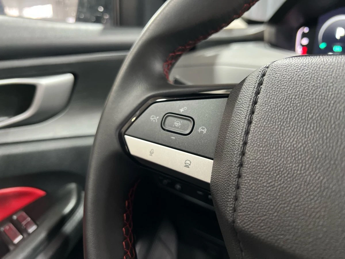 Changan UNI-S (CS55 Plus), 2024г, передний привод, робот