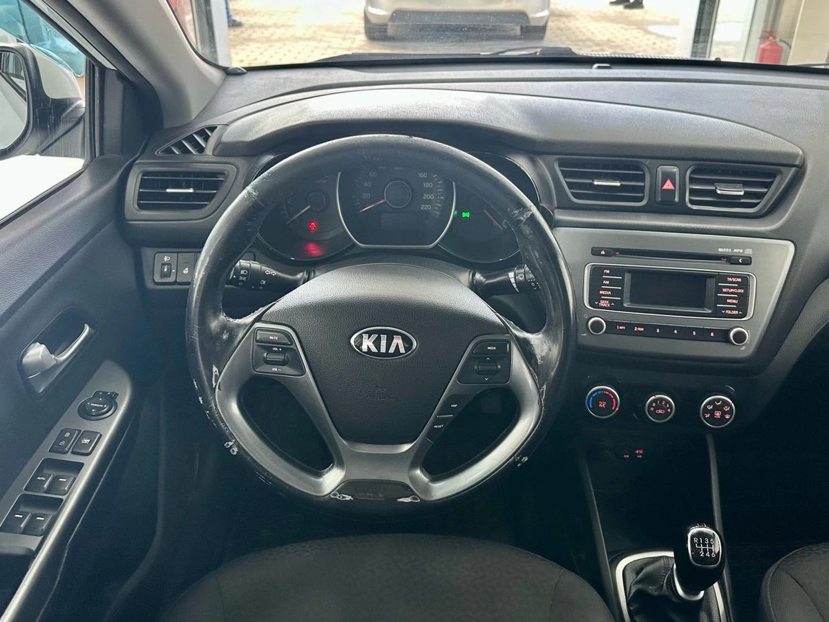 Kia Rio, 2016г, передний привод, механика