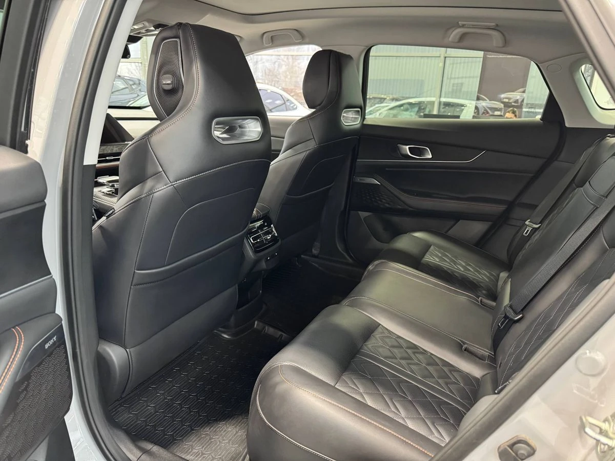 Changan UNI-K, 2023г, полный привод, автомат