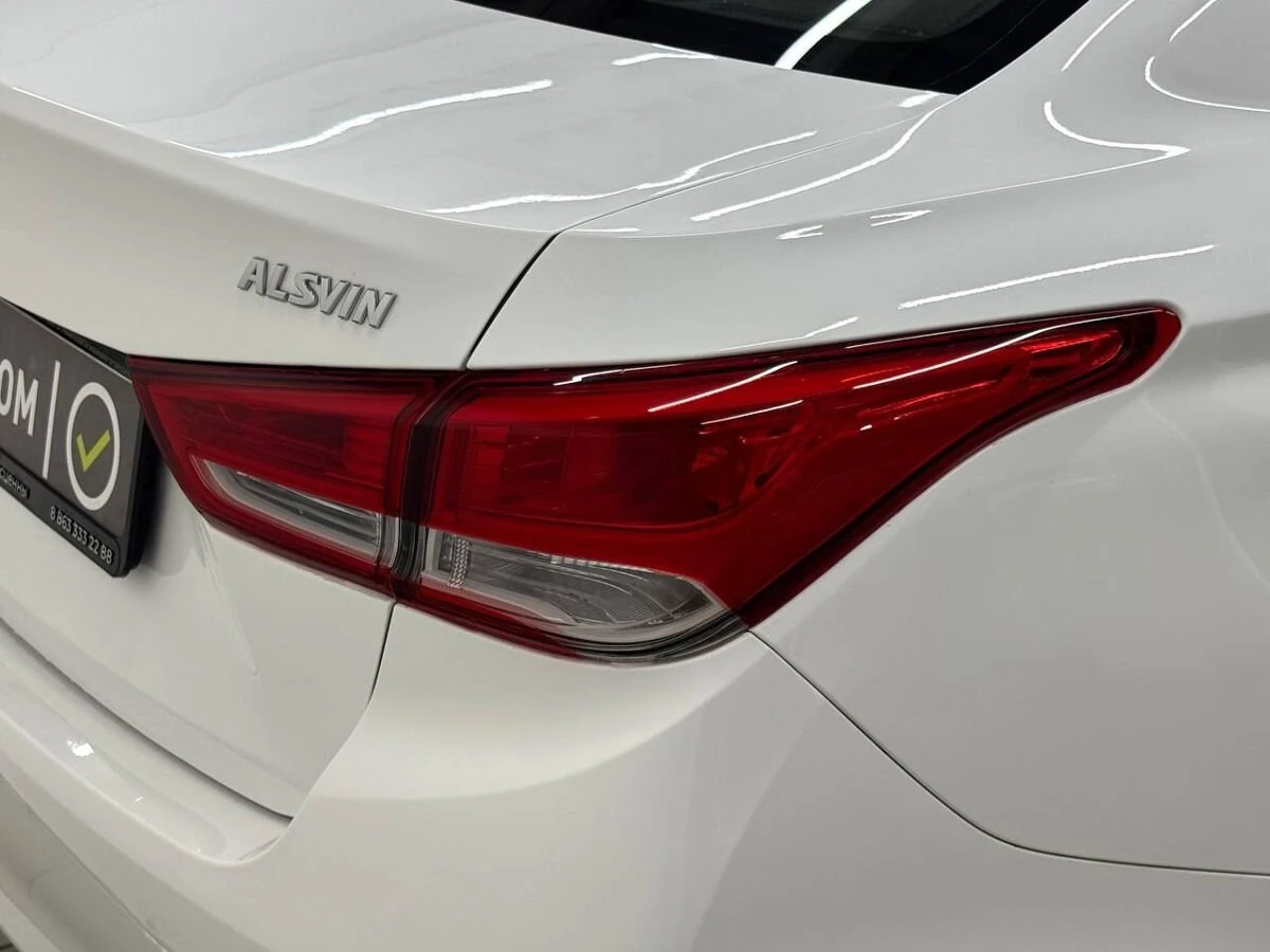 Changan Alsvin, 2023г, передний привод, робот