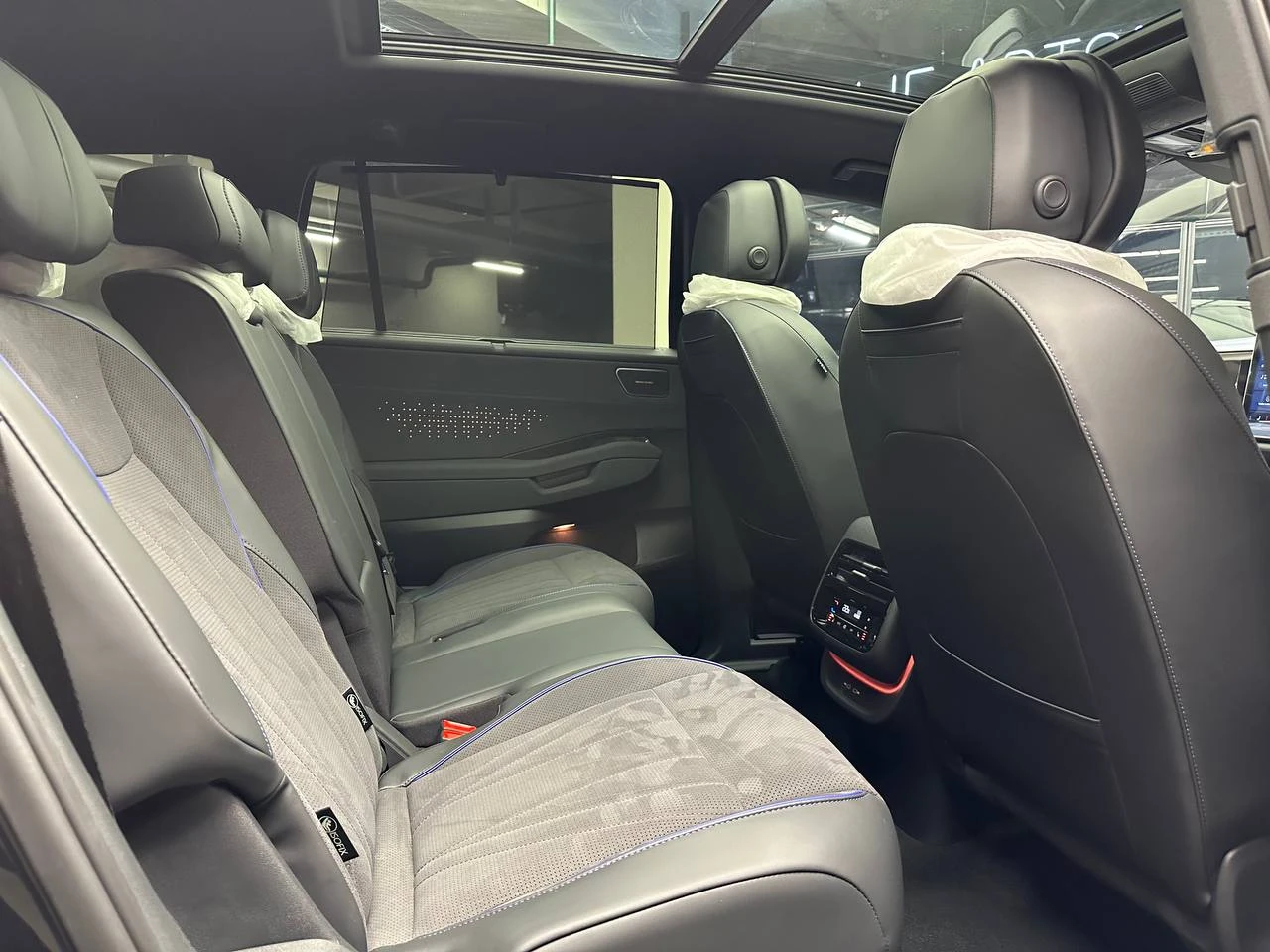 Volkswagen Teramont, 2026г, полный привод, робот