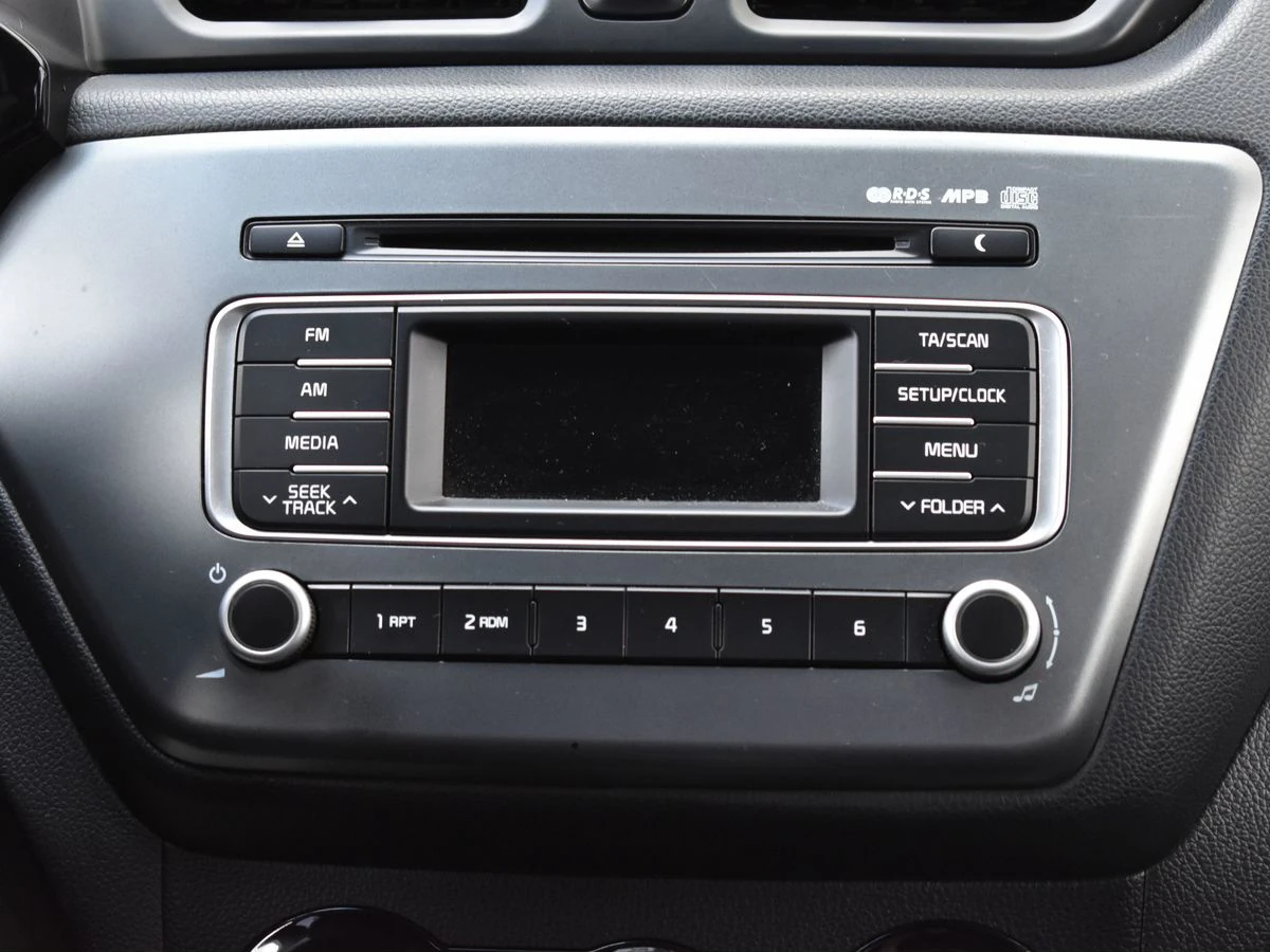 Kia Rio, 2015г, передний привод, механика