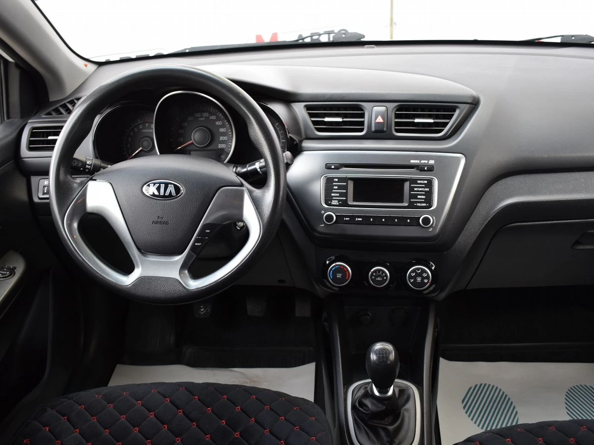 Kia Rio, 2015г, передний привод, механика
