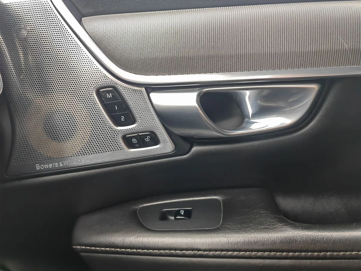 Volvo S90, 2017г, передний привод, автомат