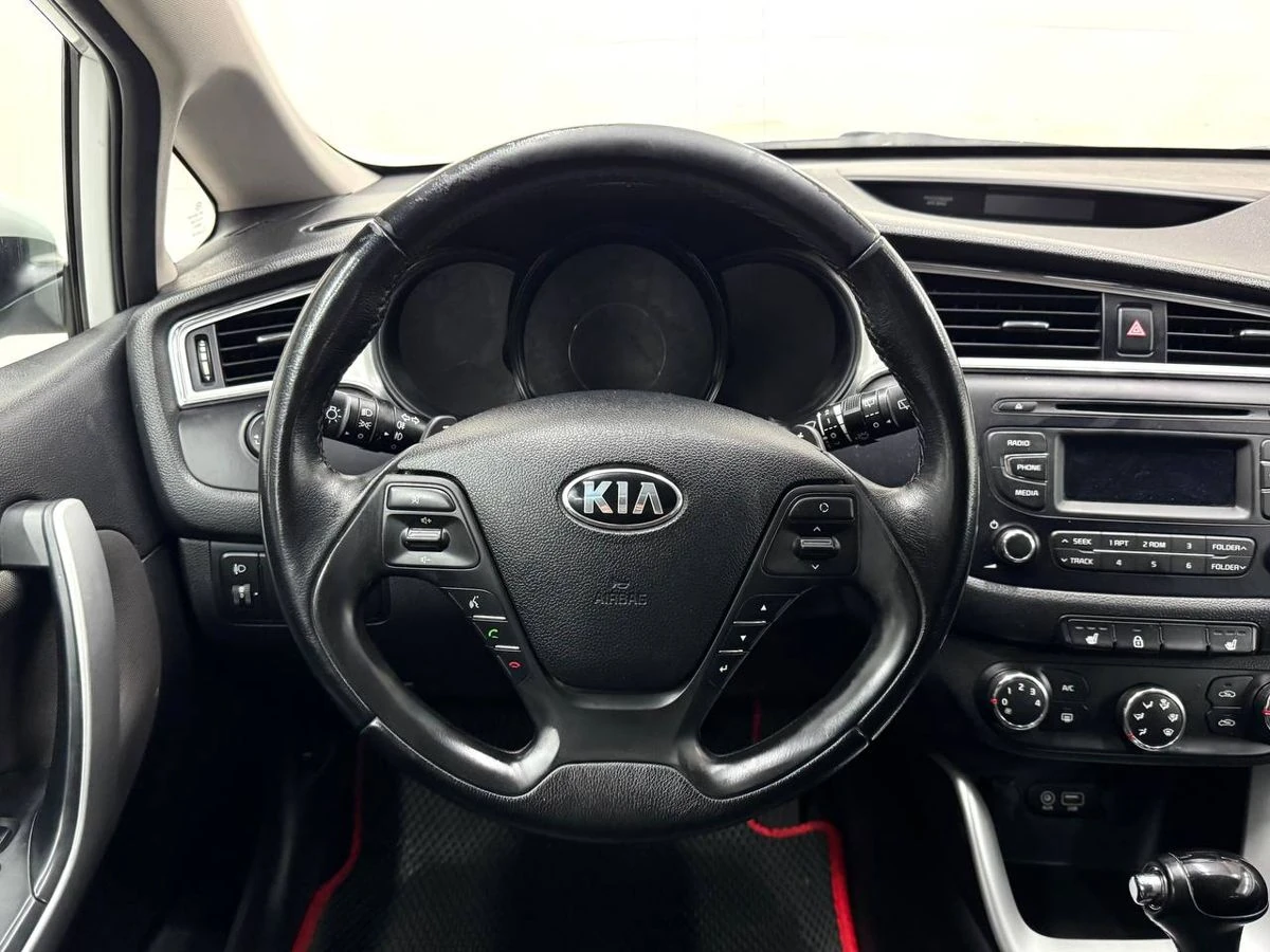 Kia Ceed, 2018г, передний привод, автомат