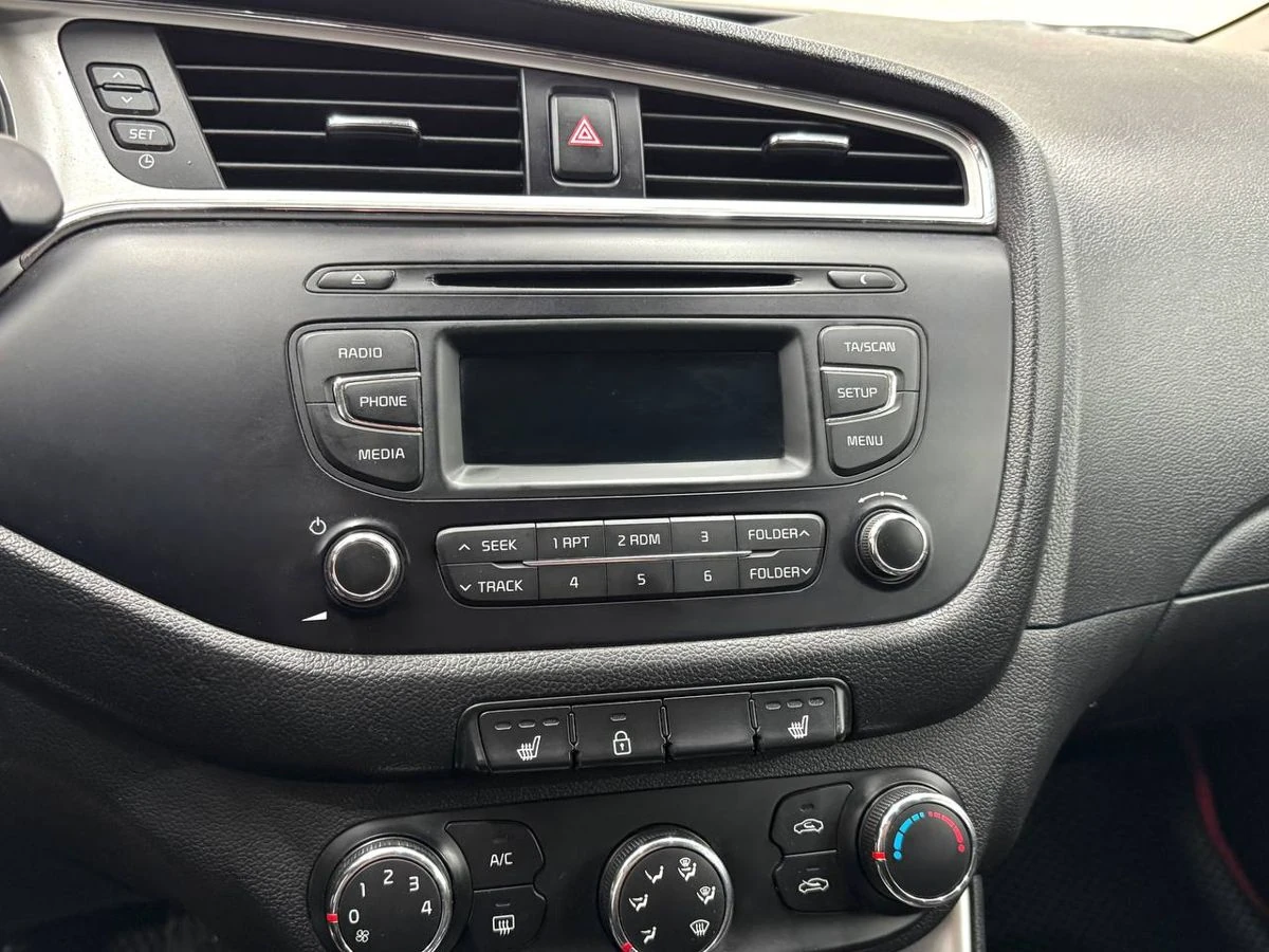 Kia Ceed, 2018г, передний привод, автомат