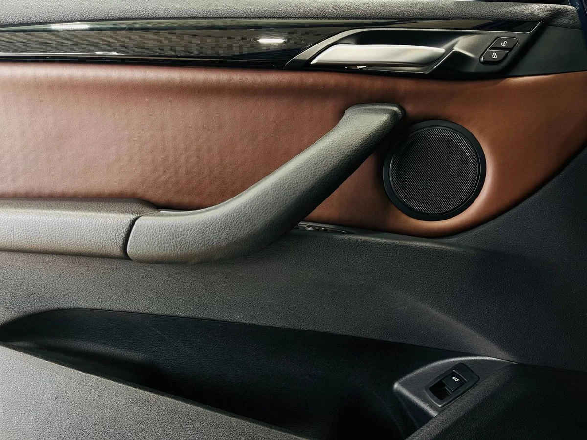 BMW X1, 2016г, полный привод, автомат