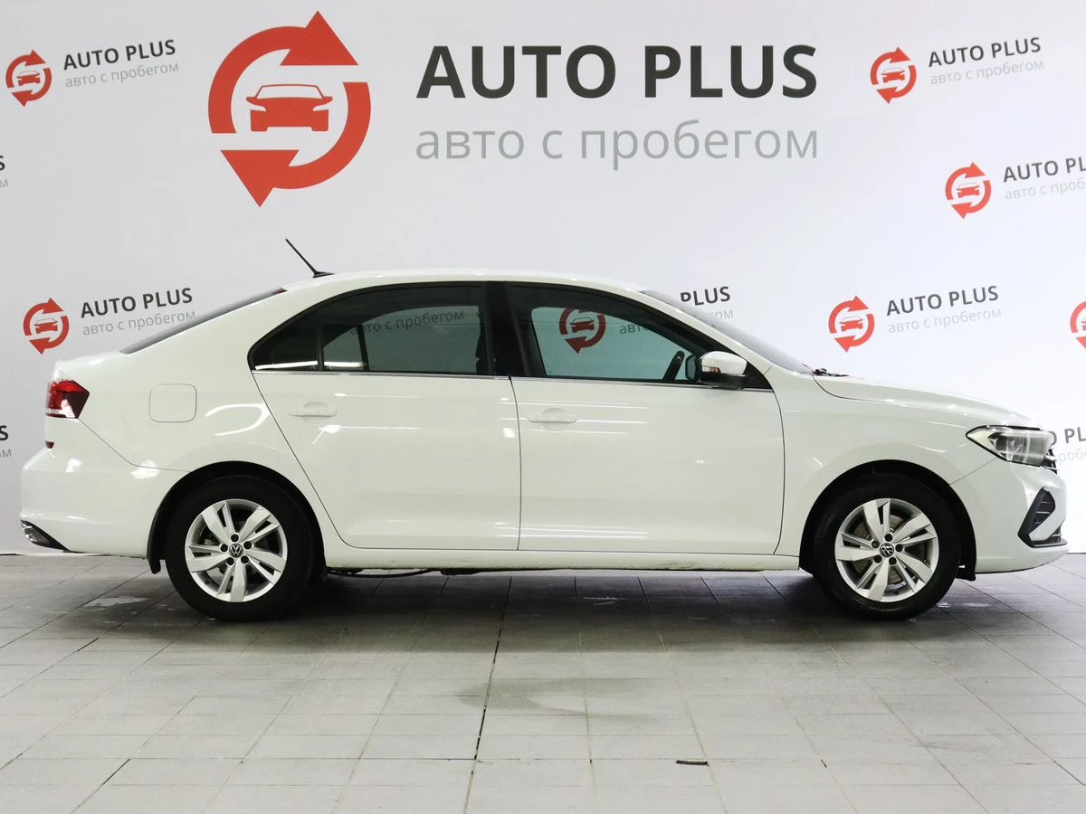 Volkswagen Polo, 2020г, передний привод, робот