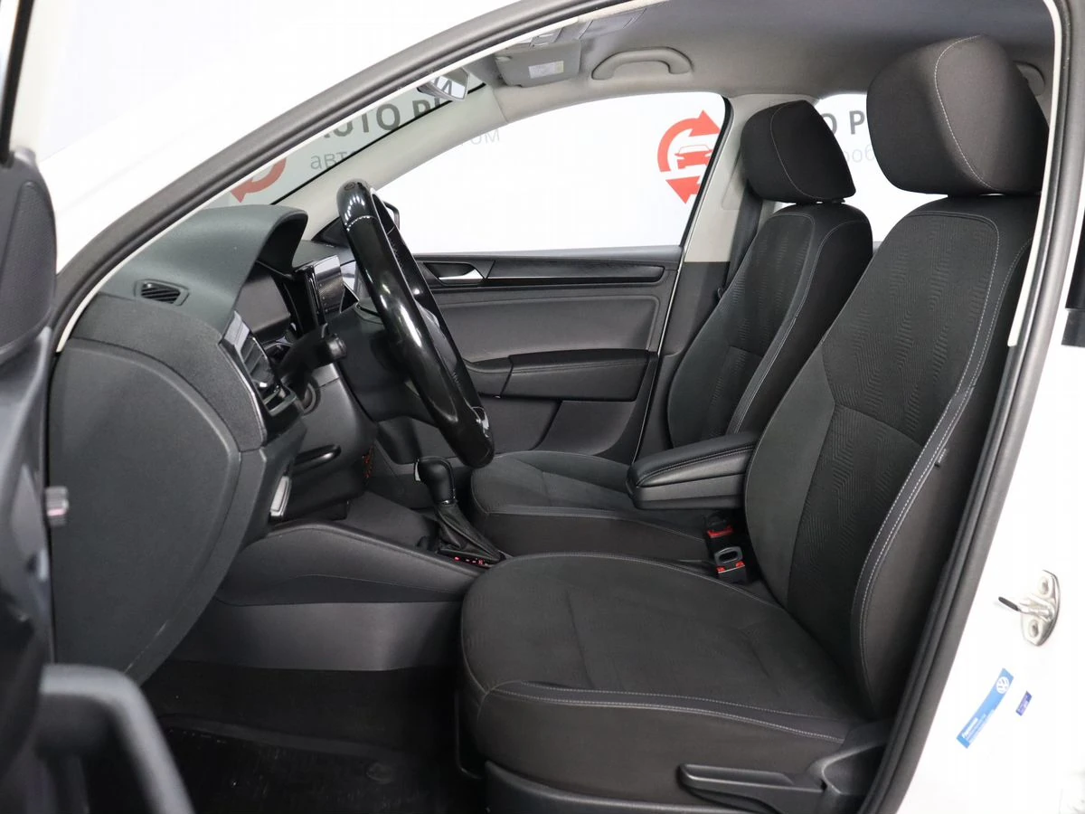 Volkswagen Polo, 2020г, передний привод, робот