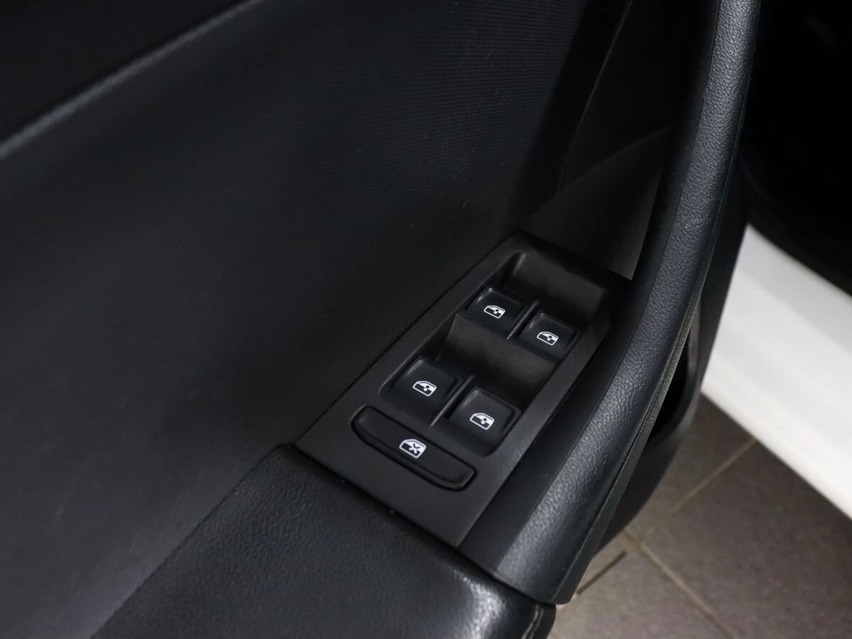 Volkswagen Polo, 2020г, передний привод, робот