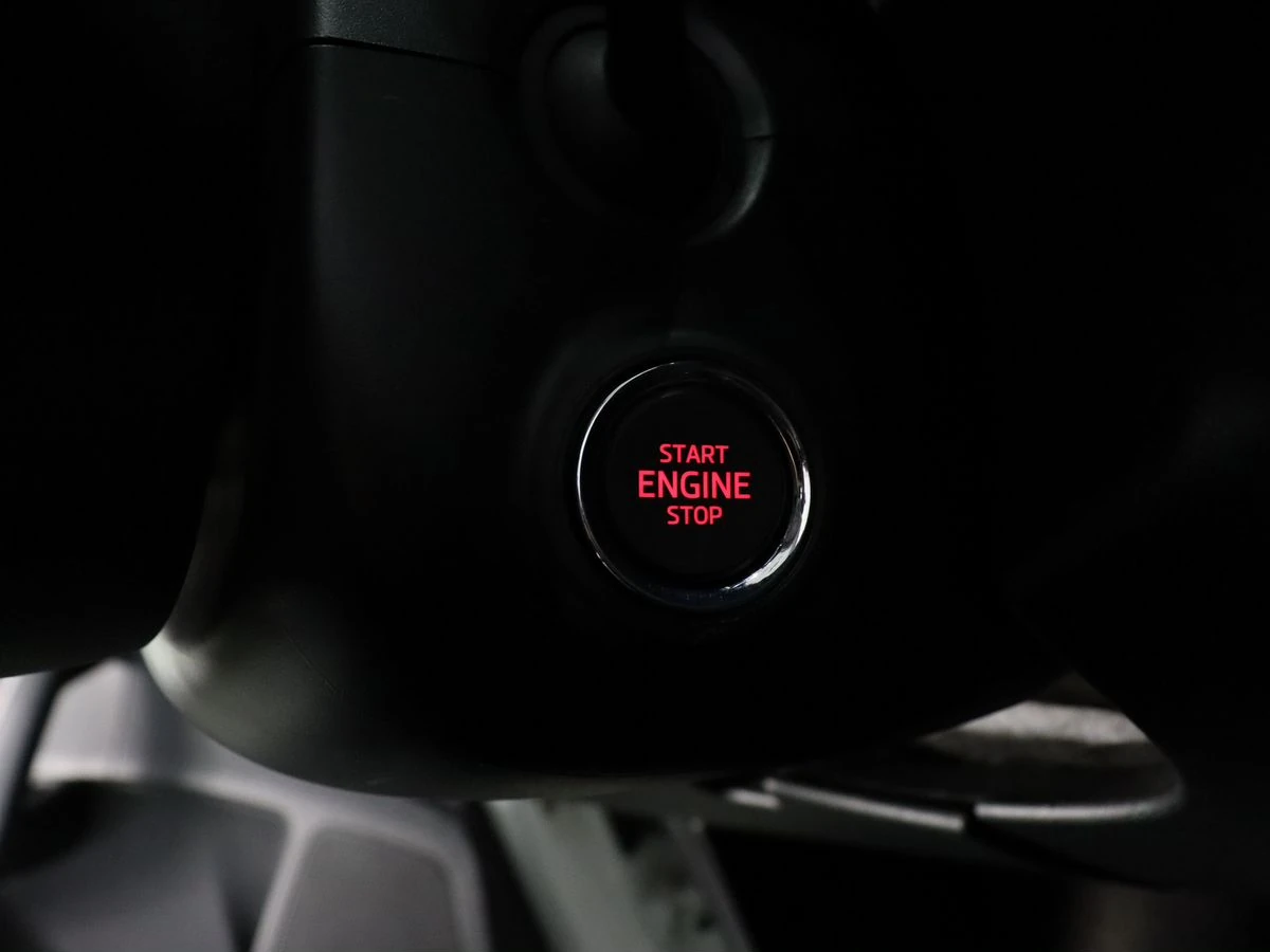 Volkswagen Polo, 2020г, передний привод, робот