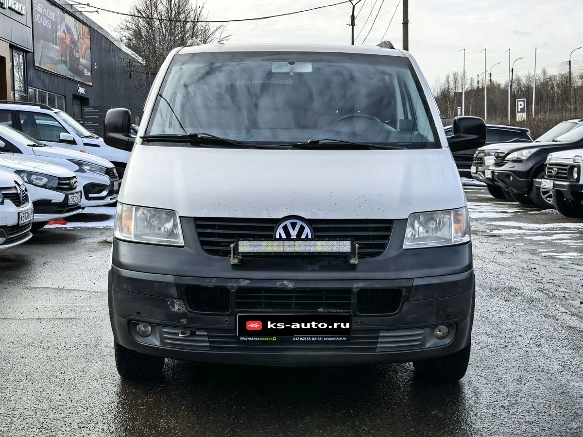 Volkswagen Transporter, 2003г, передний привод, механика
