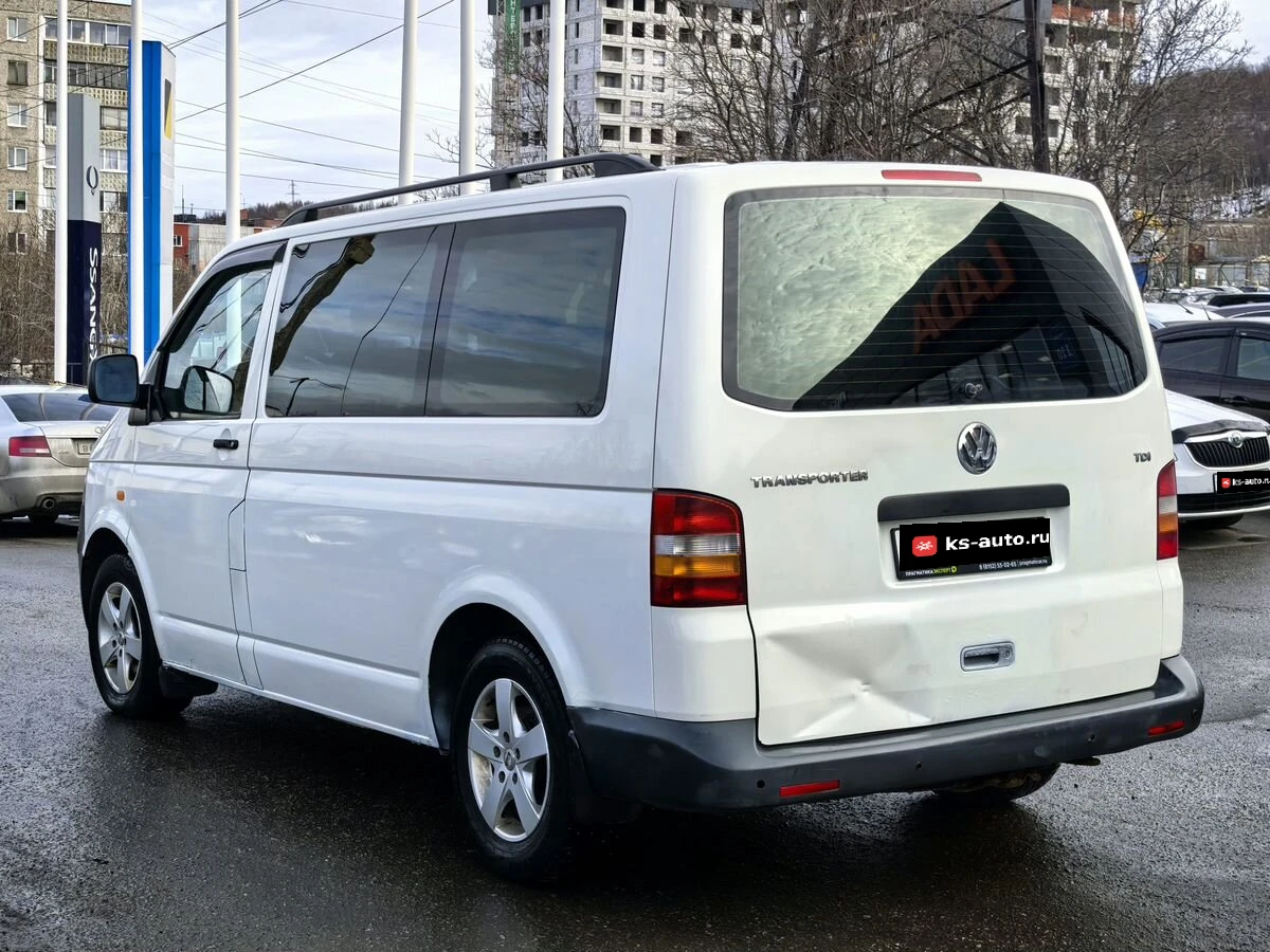 Volkswagen Transporter, 2003г, передний привод, механика