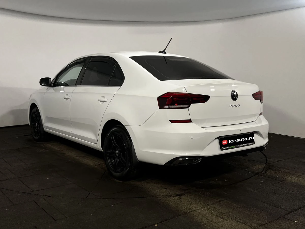 Volkswagen Polo, 2020г, передний привод, механика