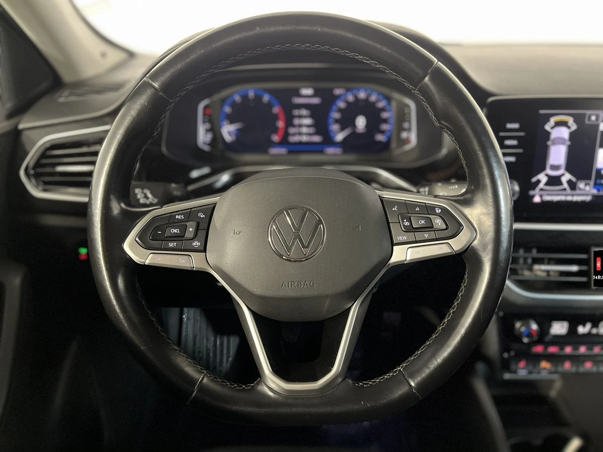 Volkswagen Polo, 2020г, передний привод, механика