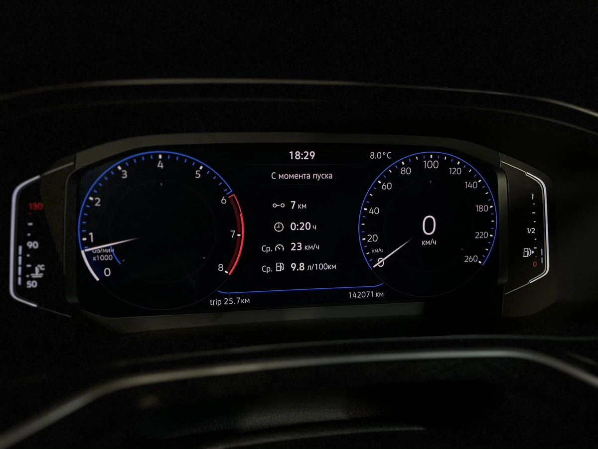 Volkswagen Polo, 2020г, передний привод, механика