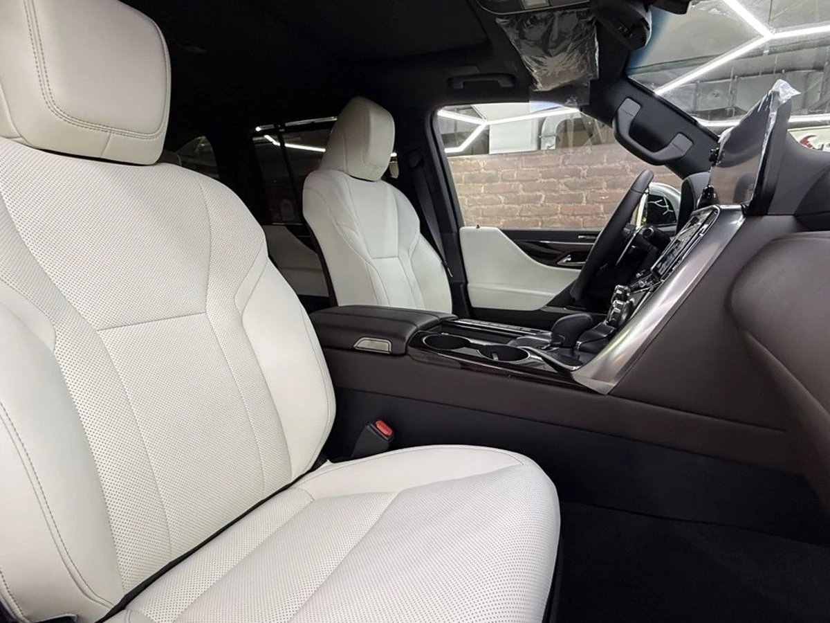 Lexus LX, 2025г, полный привод, автомат