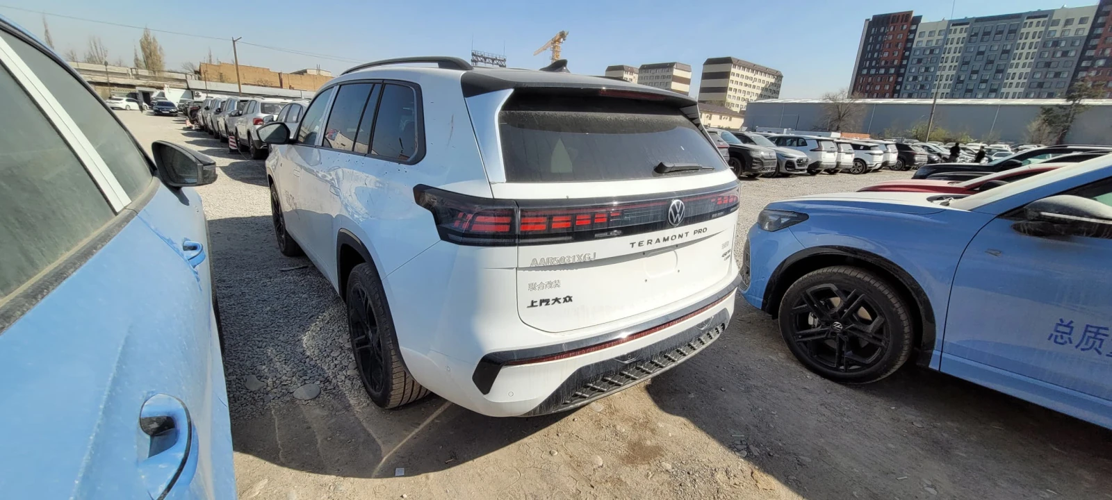 Volkswagen Teramont, 2026г, полный привод, робот