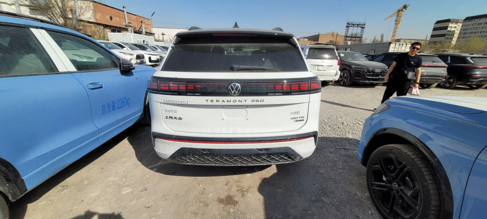 Volkswagen Teramont, 2026г, полный привод, робот