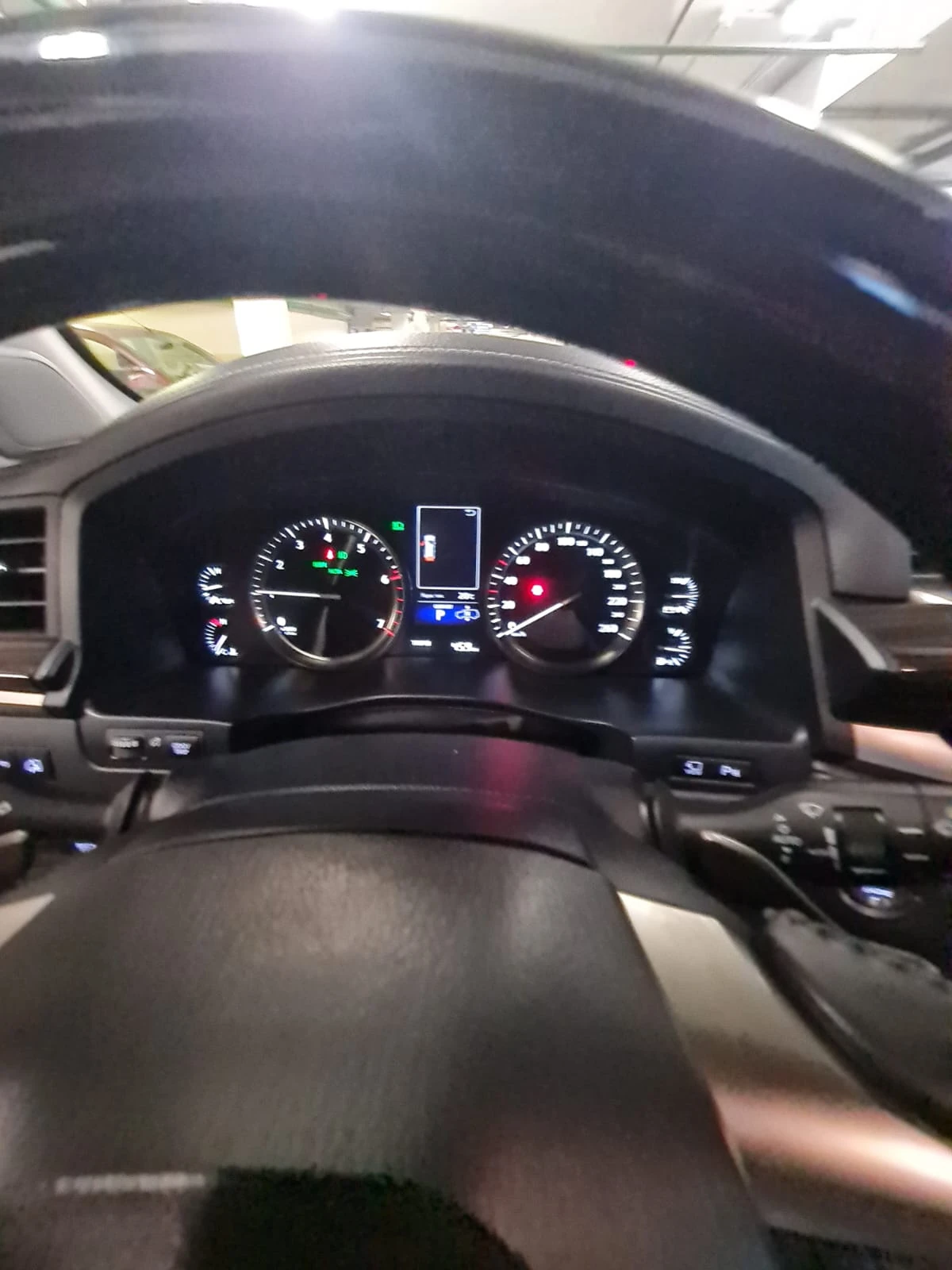 Lexus LX, 2021г, полный привод, автомат