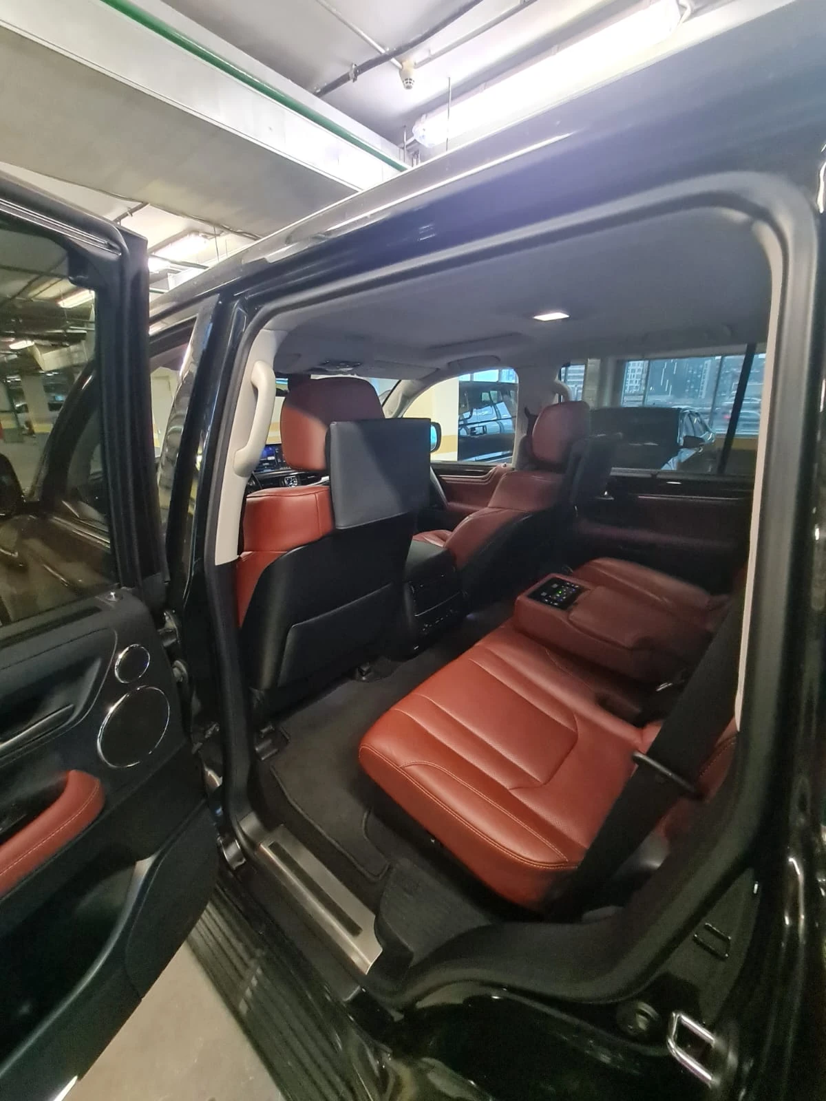 Lexus LX, 2021г, полный привод, автомат