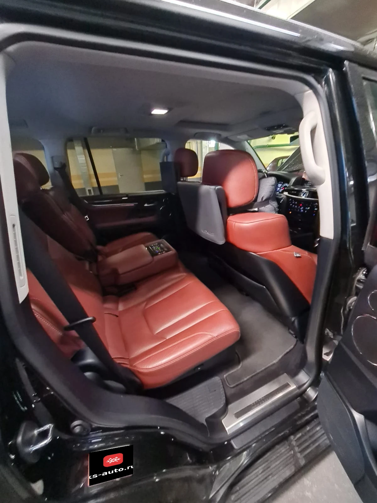 Lexus LX, 2021г, полный привод, автомат