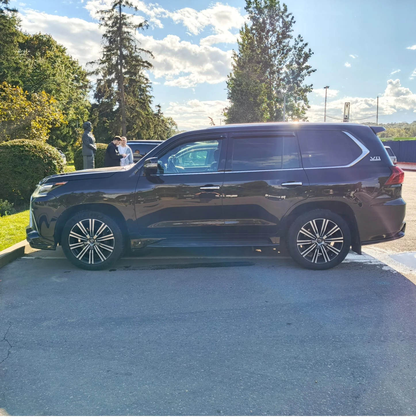 Lexus LX, 2021г, полный привод, автомат